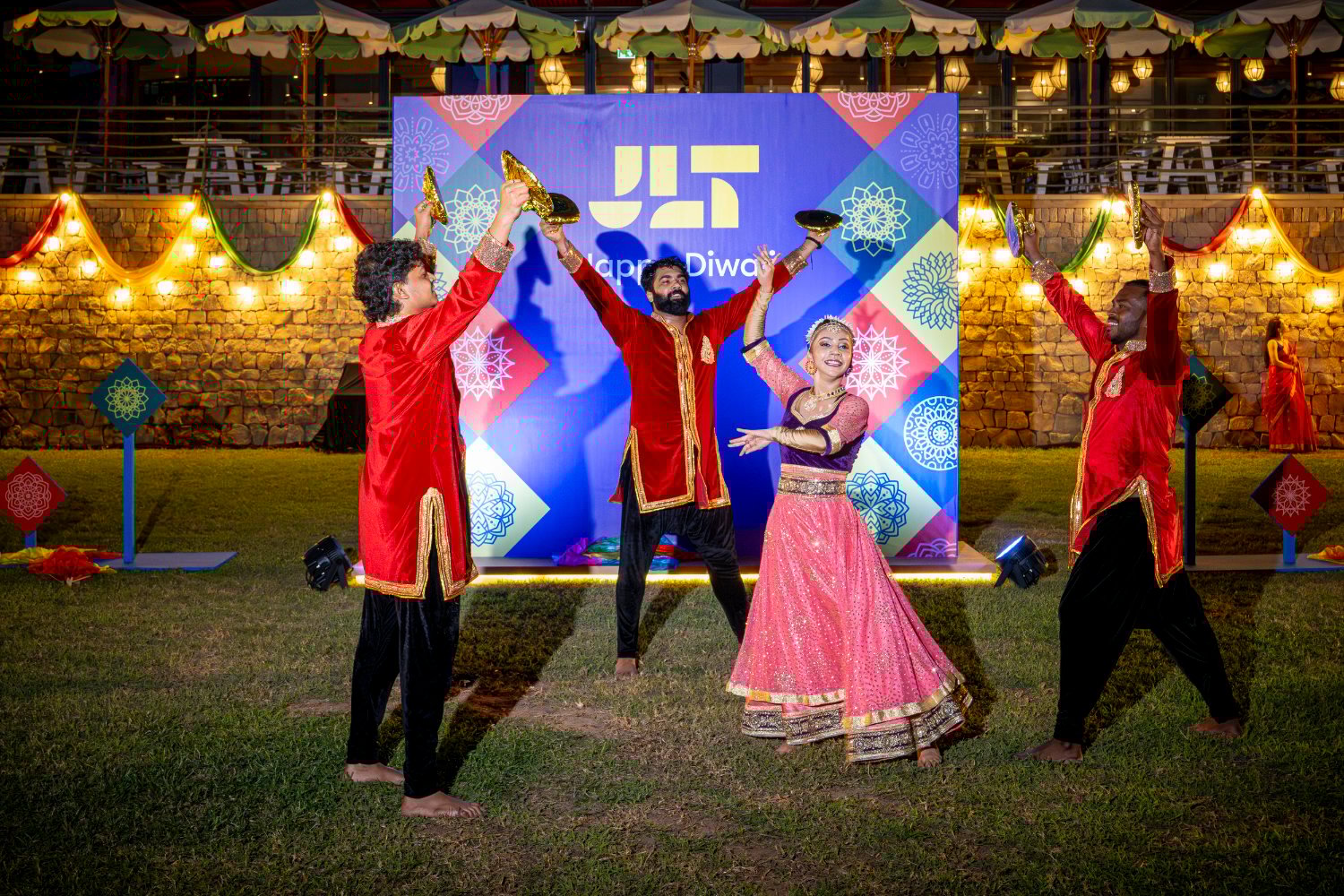 102125 DMCC - Diwali-117